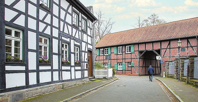 Das Alte Dorf von Westerholt gehört heute zu den Schmuckstücken von Herten. Zeitweise hat die Stadt Herten den Erhalt der Fachwerkhäuser finanziell gefördert. FOTO C. PULS
