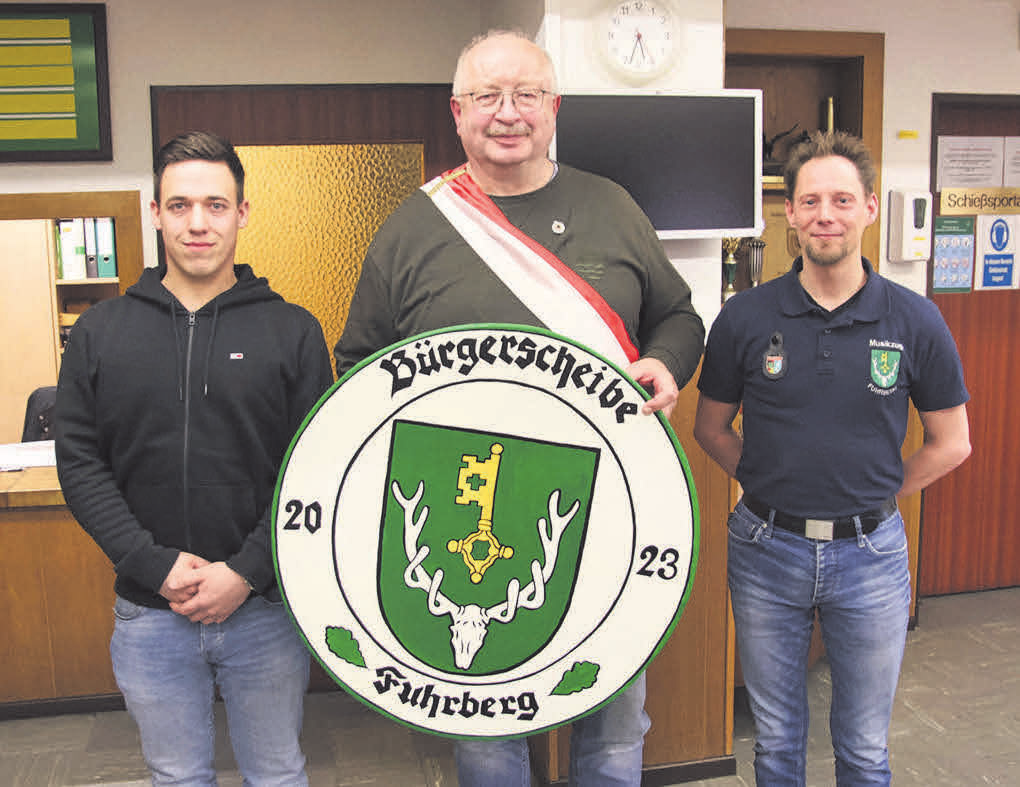 Den besten Schuss beim Wettbewerb um den Titel „Fuhrberger Bürgerkönig“ gab Eckhard Blume mit einem Teiler von 88,4 ab. Den zweiten Platz belegte Steffen Gerns mit einem Teiler von 153,2, gefolgt von Mike Neddermeyer mit einem Teiler von 153,5.