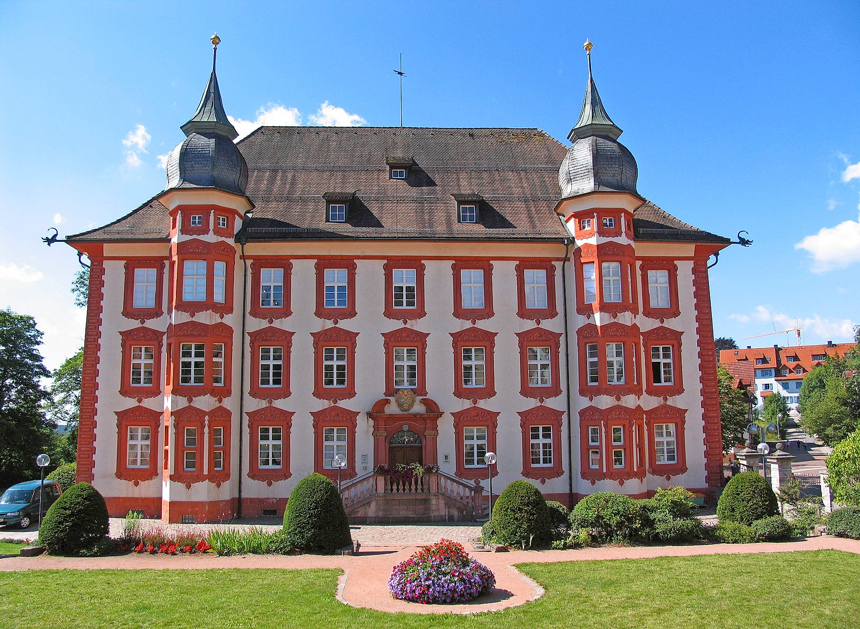 Schloss Bonndorf entwickelte sich zu einer kulturellen Perle und dient heute als Kulturzentrum des Landkreises Waldshut. LANDRATSAMT