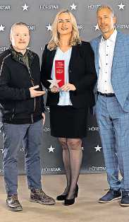Joey Kelly, Liane Richberg und Frank Rietsche-Richberg bei der ,,HörStar"-Verleihung. FOTO: RICHBERG/GRATIS