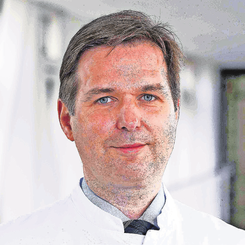 Oberarzt Dr. Björn Jensen leitet das Studienprojekt am Universitätsklinikum Düsseldorf.