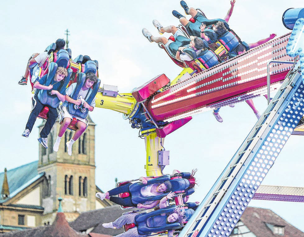 Höhenflieger auf dem Rummelplatz.