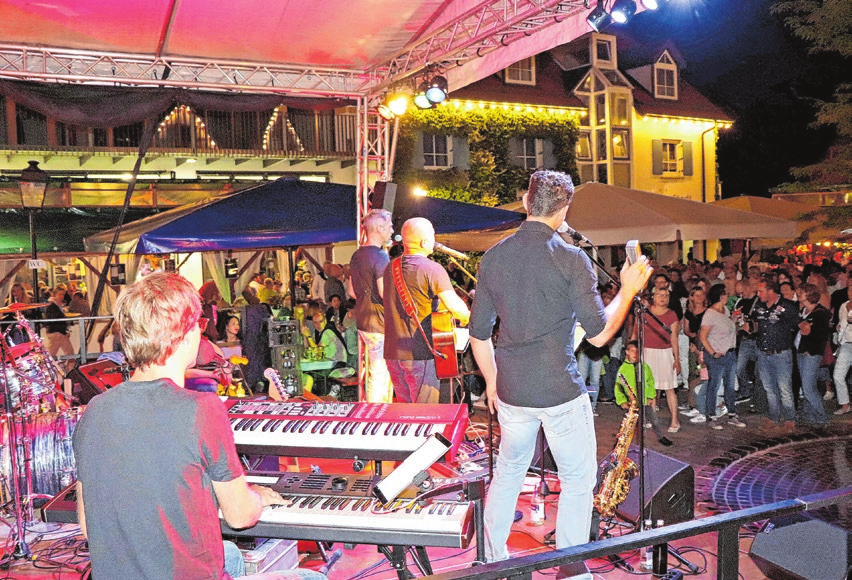 Acht Bands und Musikkapellen können an den drei Tagen des Hayinger Stadtfests bewundert werden.