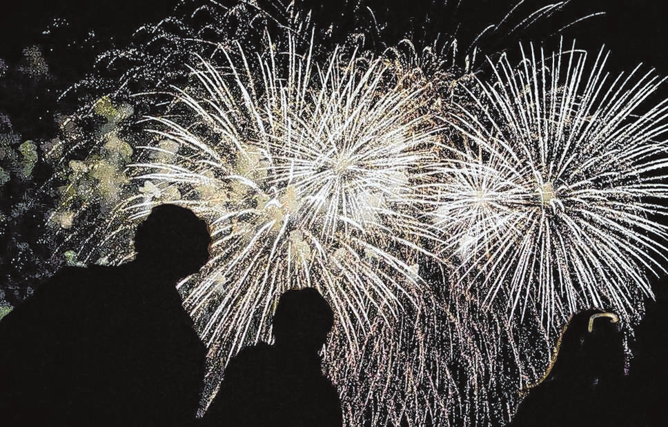 Den Abschluss des 55. Wusterwitzer Strandfestes soll in diesem Jahr eine Feuerwerksshow bilden, das sorgt garantiert für Gänsehautmomente bei allen Besucherinnen und Besuchern. Foto: dpa/Ch. Schmidt