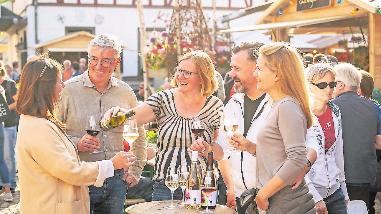 Die Ahrweiler Weinwochen sind eines der traditionsreichsten und größten Weinfeste im Ahrtal.