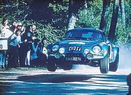 <b>1962: </b>Renault trat mit der Marke Alpine gemeinsam im Rennsport auf. Foto: Renault Communications