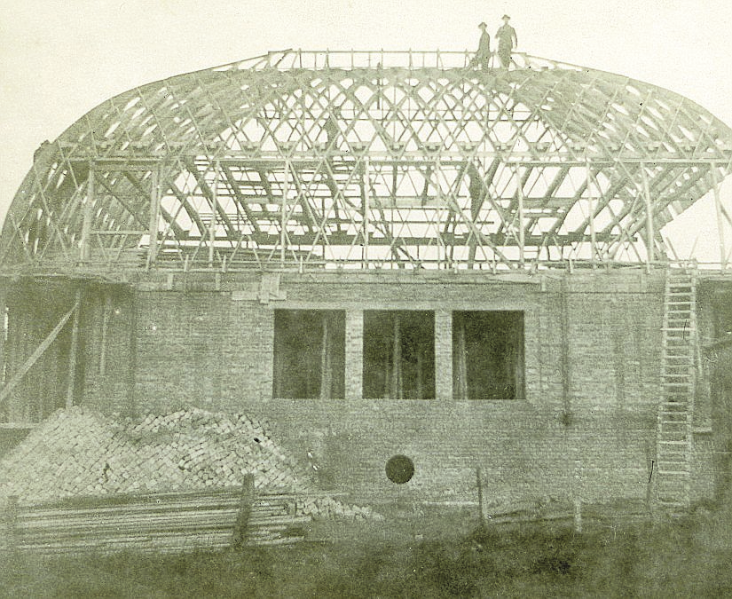Die Villa Urbahn, hier ein Bild aus der Bauzeit, wird bei der Neueröffnung des Museums genau 100 Jahre alt. FOTO URBAHN