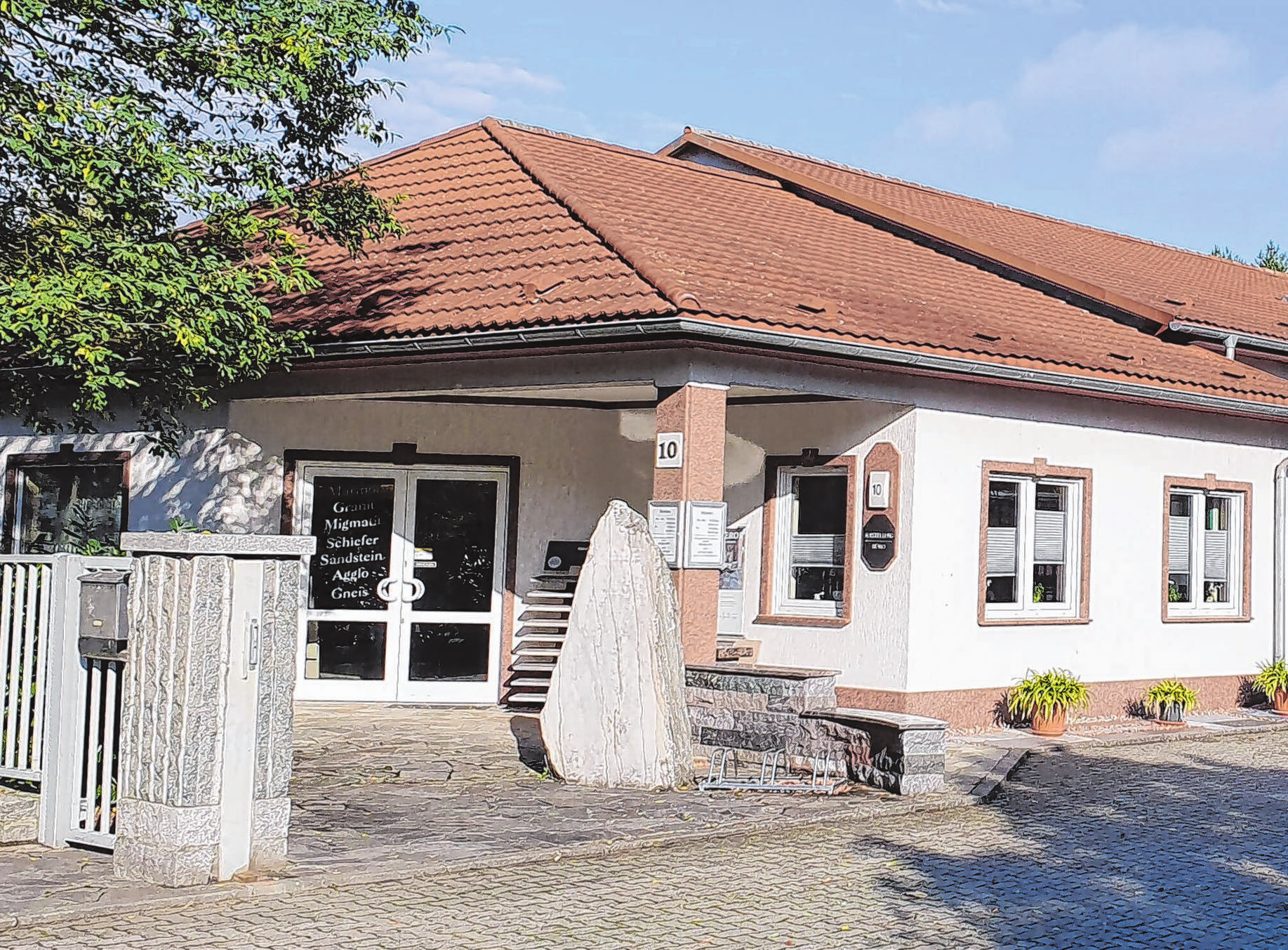Seit 1993 hat die Firma DECKER NATURSTEINE ihren Firmensitz in Müllrose im Gewerbeparkring 10.