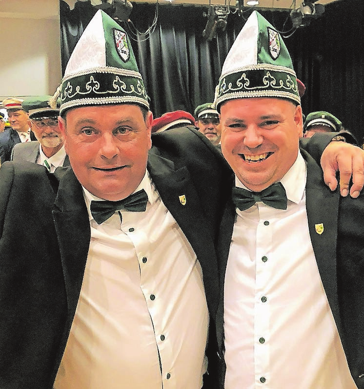 Das neue Prinzengespann Schmidt hat am kommenden Kevin Schleip (r.) und Christoph Wochenende die ersten öffentlichen Einsätze. FOTO: IRMGARD RÖHSELER