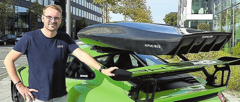 Nils Freyberg entwickelte und vertreibt eine Dachbox aus Naturfasern. FOTO CROPFIBER