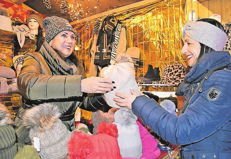 Gutes bewährt sich: Viele Aussteller aus Eschweiler präsentieren wieder ihre Ware auf dem Eschweiler Weihnachtsmarkt. FOTO: IRMGARD RÖHSELER