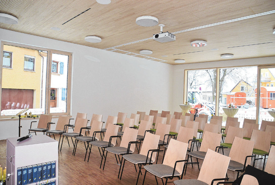 Ein 80 Quadratmeter großer Gemeindesaal ist das Herzstück des Hauses der Kirche.