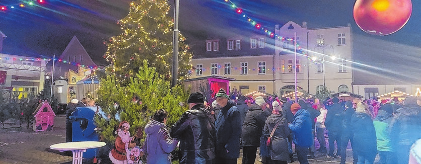 2022 wurde der Fürstenberger Weihnachtsmarkt sehr gut angenommen. Foto: Christine Schilg