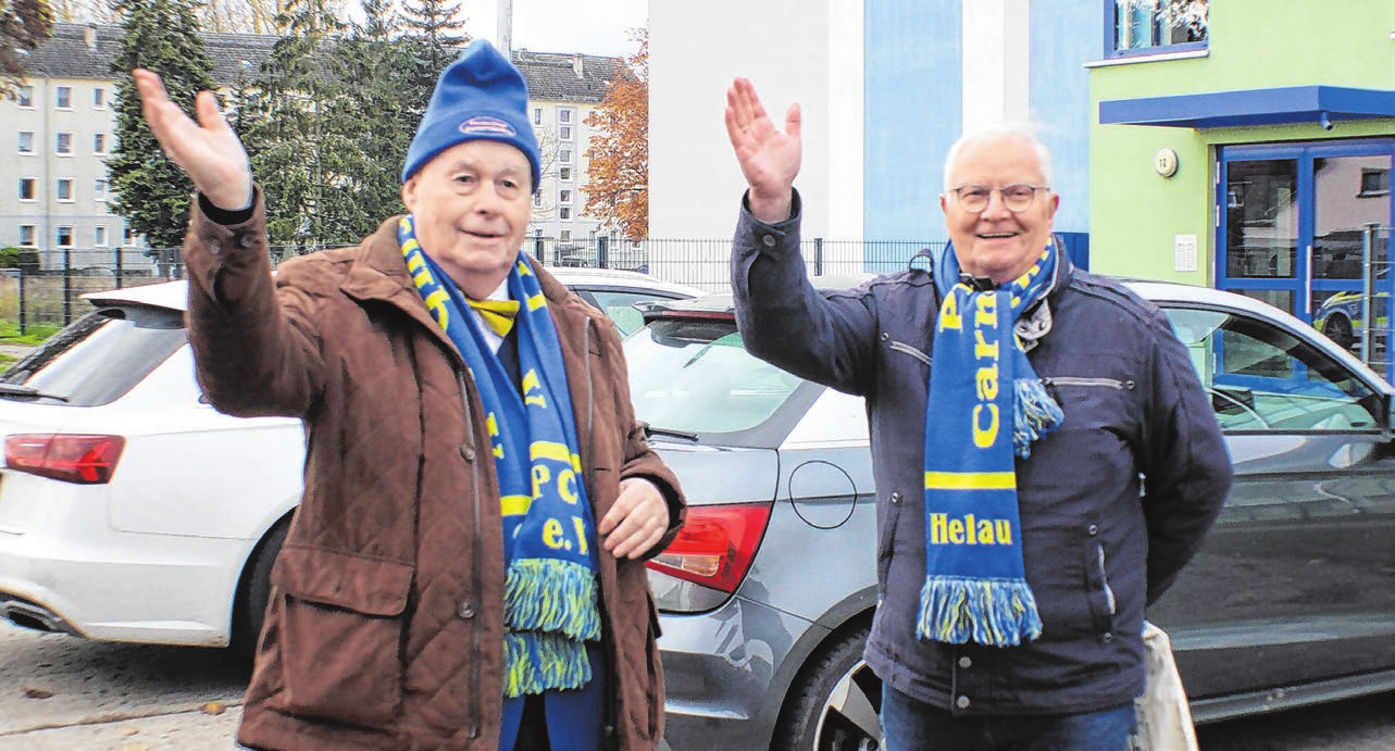 PCC-Ehrenpräsident Jürgen Mai (li.), hier mit Ex-Vorstandsmitglied Michael Neumann.