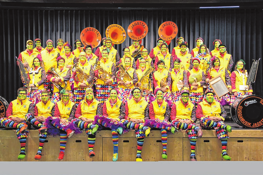 Eine von 19 farbenfrohen und klangprächtigen Guggenmusiken, die beim Hechinger Festival auftreten: die Jagsttal Gullys. Privatfotos