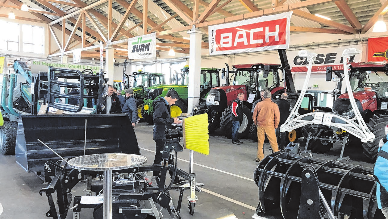 Vom Traktor über Hänger bis hin zu Tierfutter: Das Angebot an neuen und gebrauchten Maschinen und Ressourcen ist breit aufgestellt.