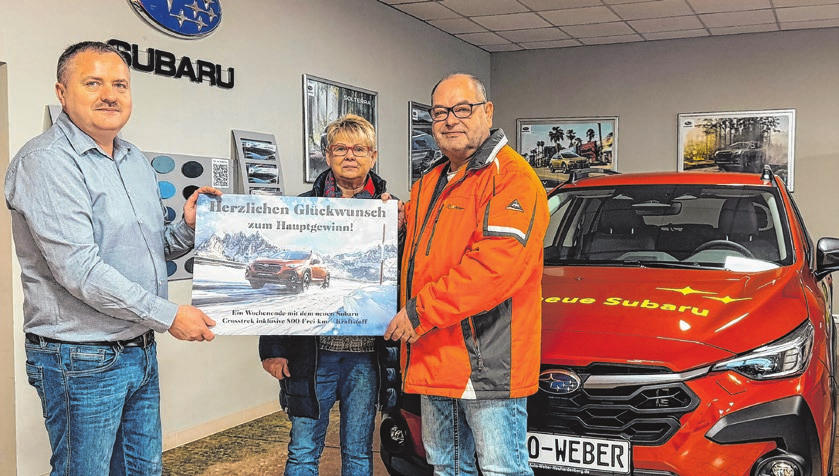 Familie Winkelmann (r.) freute sich über den Hauptpreis: ein Wochenende mit dem Subaru Crosstrek. Das Ziel: die Ostsee.
