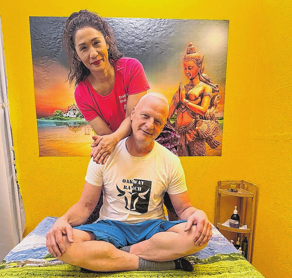 Michael Bröker genießt die klassische Thai-Massage. Foto: Privat