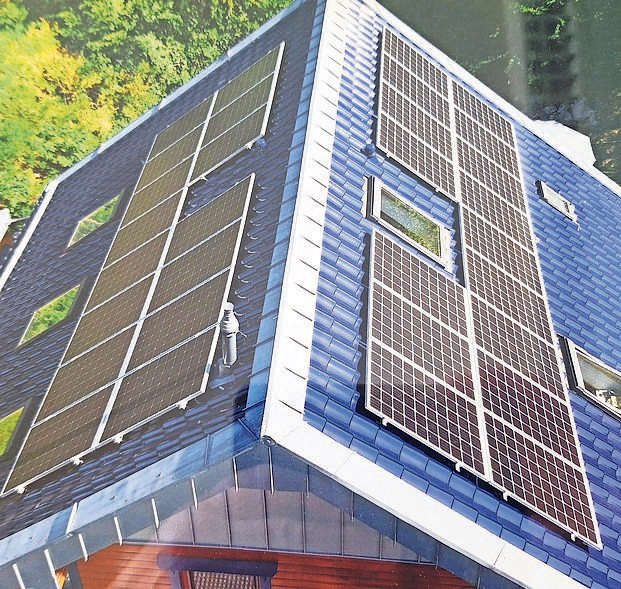 Photovoltaikanlagen rücken in Zeiten der Energiewende immer mehr in den Blickpunkt umweltbewusster Immobilienbesitzer und Mieter. FOTO: AXEL KELDENICH