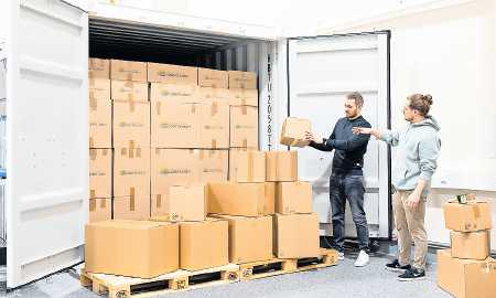 Algorithmen berechnen die ideale Verpackungsgröße und die beste Verteilung der Pakete in Fahrzeugen oder Containern. FOTO: FRAUNHOFER IML/IDW