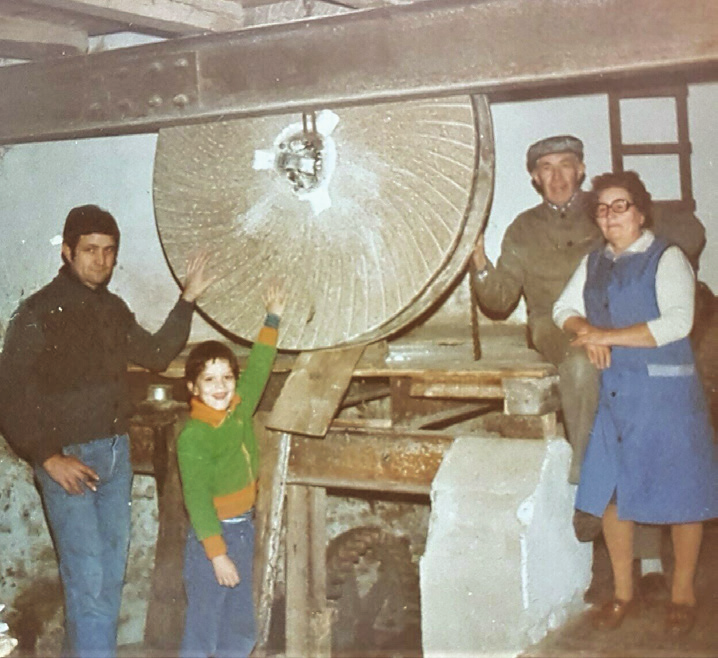 Drei Generationen der Müllerfamilie Büssing-Lörcks posierten 1979 vor der Kamera.