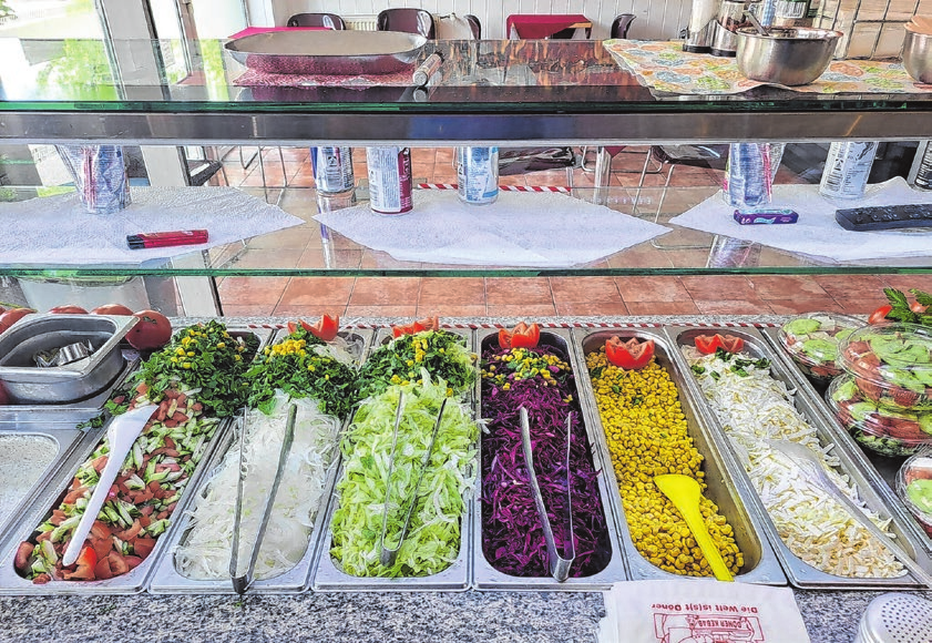 Frische und knackige Zutaten für Döner und Co. Foto: Tugay Akar