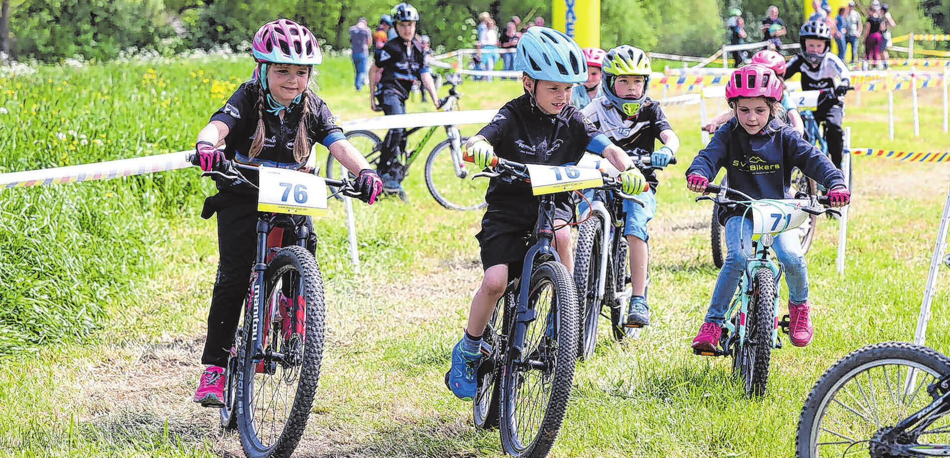 Viel Aufmerksamkeit gilt der Nachwuchsförderung. Die U7und U9-Fahrer können erst bei den Großen zuschauen: Ihre Rennen starten nach dem Eliterennen.