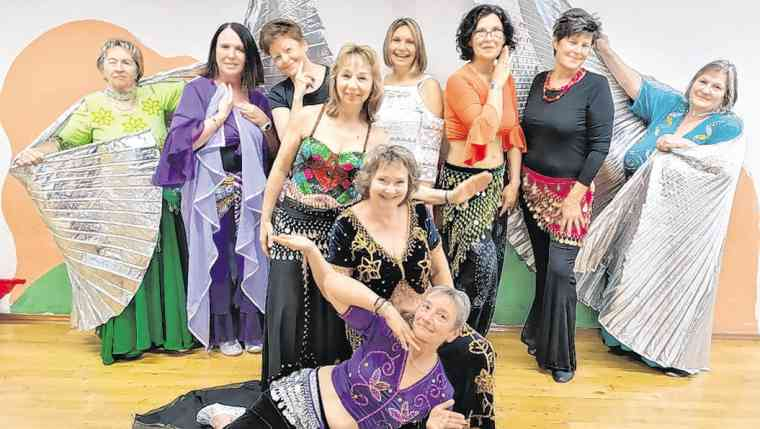 Botschafterinnen des orientalischen Tanzes: die Gruppe „Habiba“.  Foto: privat