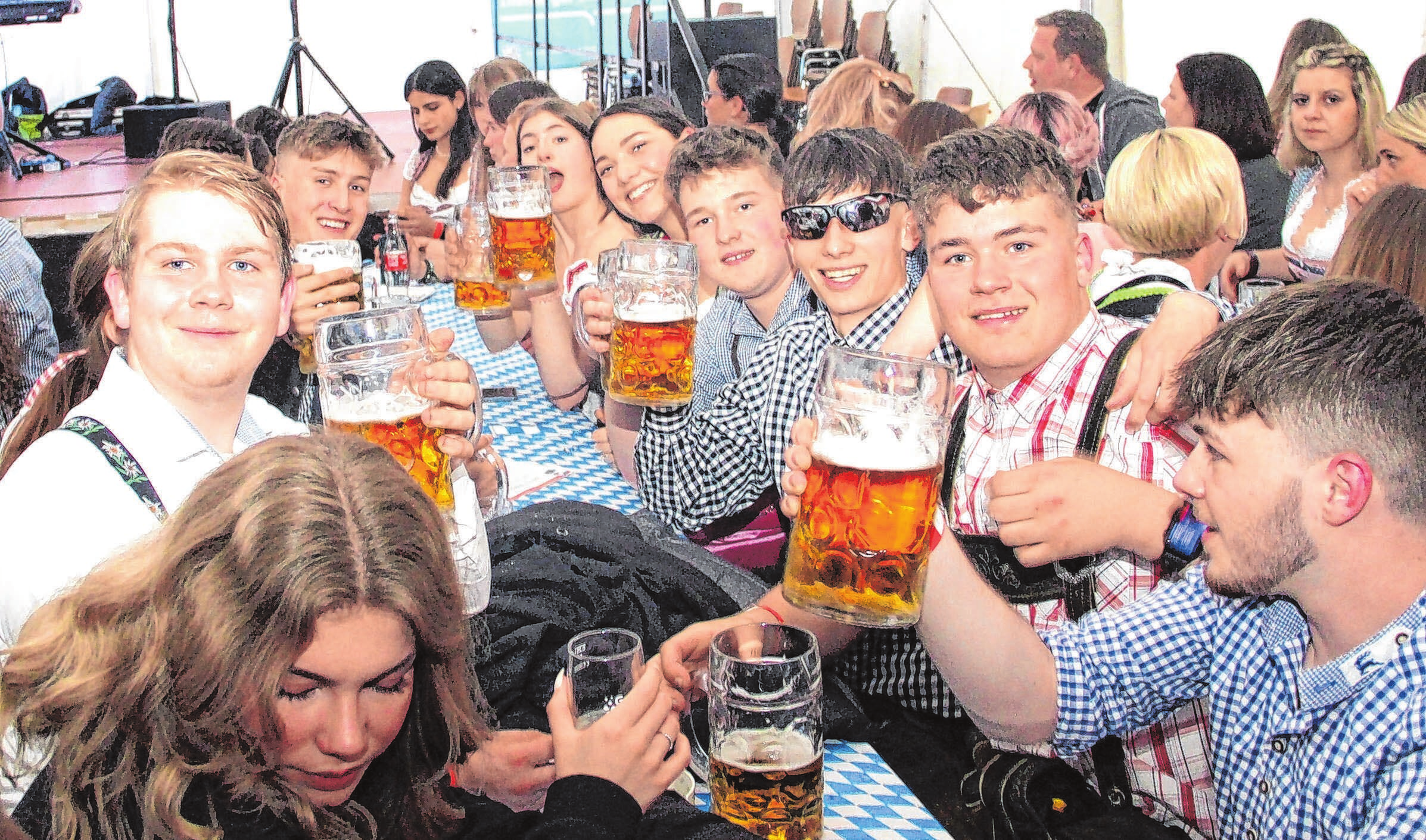 Ein Prosit auf die 100-jährige Musikantentradition in Zimmern.