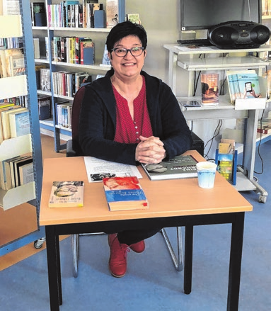 Besuchen können die Gäste auch die Seelower Stadtbibliothek, dort bei einem Glas Wein sitzen und auch gegen eine kleine Spende ein Buch aus dem Basar-Angebot erwerben, sagt Bibliotheksleiterin Marion Hahn. Foto: K. Gehring