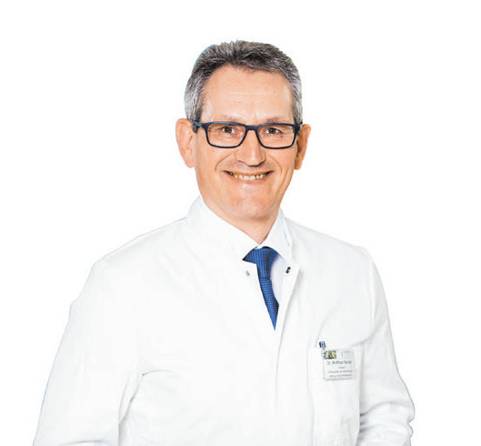 Dr. med. Mathias Bender: Chefarzt, Facharzt für Chirurgie, Orthopädie und Unfallchirurgie, Spezielle Unfallchirurgie, Physikalische Therapie