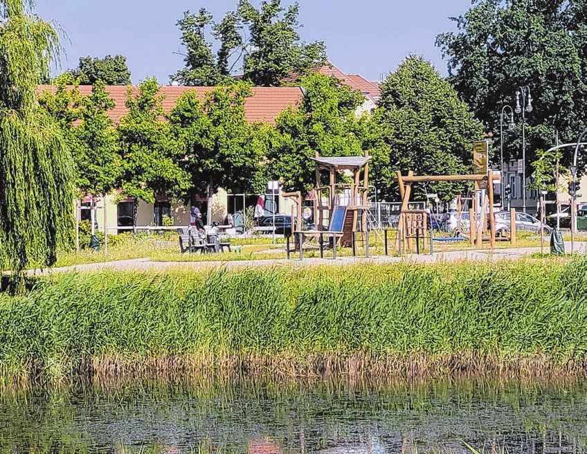 Falkensee ist grün! Der Angerteich und seine Umgebung wurden neu gestaltet, u.a. auch mit einem Spielplatz. Foto Sandra Euent