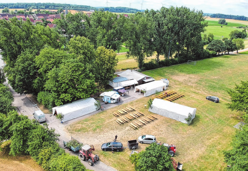 Der Aufbau läuft auf vollen Touren, die Gäste können bald kommen.