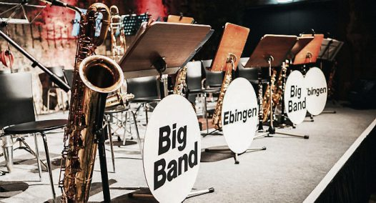 Auch dieses Jahr sorgt das Dorfstraßenfest Bodelshausen wieder für gesellige Stunden und die Big Band aus Albstadt am Samstagabend für ordentlich Stimmung. Fotos: Gemeinde Bodelshausen