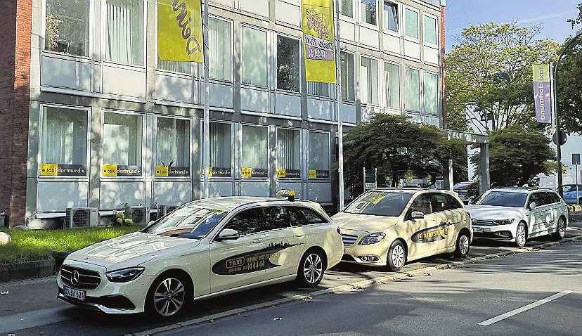 Die Taxis stehen jederzeit bereit. FOTO TAXI DORTMUND EG