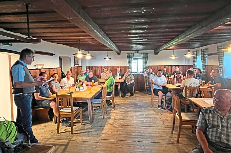 Gaststube im Lusenschutzhaus.