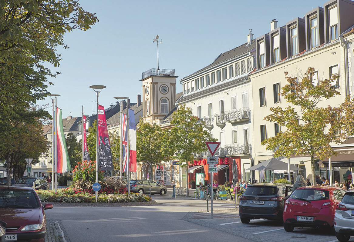 Der Hauptplatz im Herbst Fotos: C. Holnsteiner