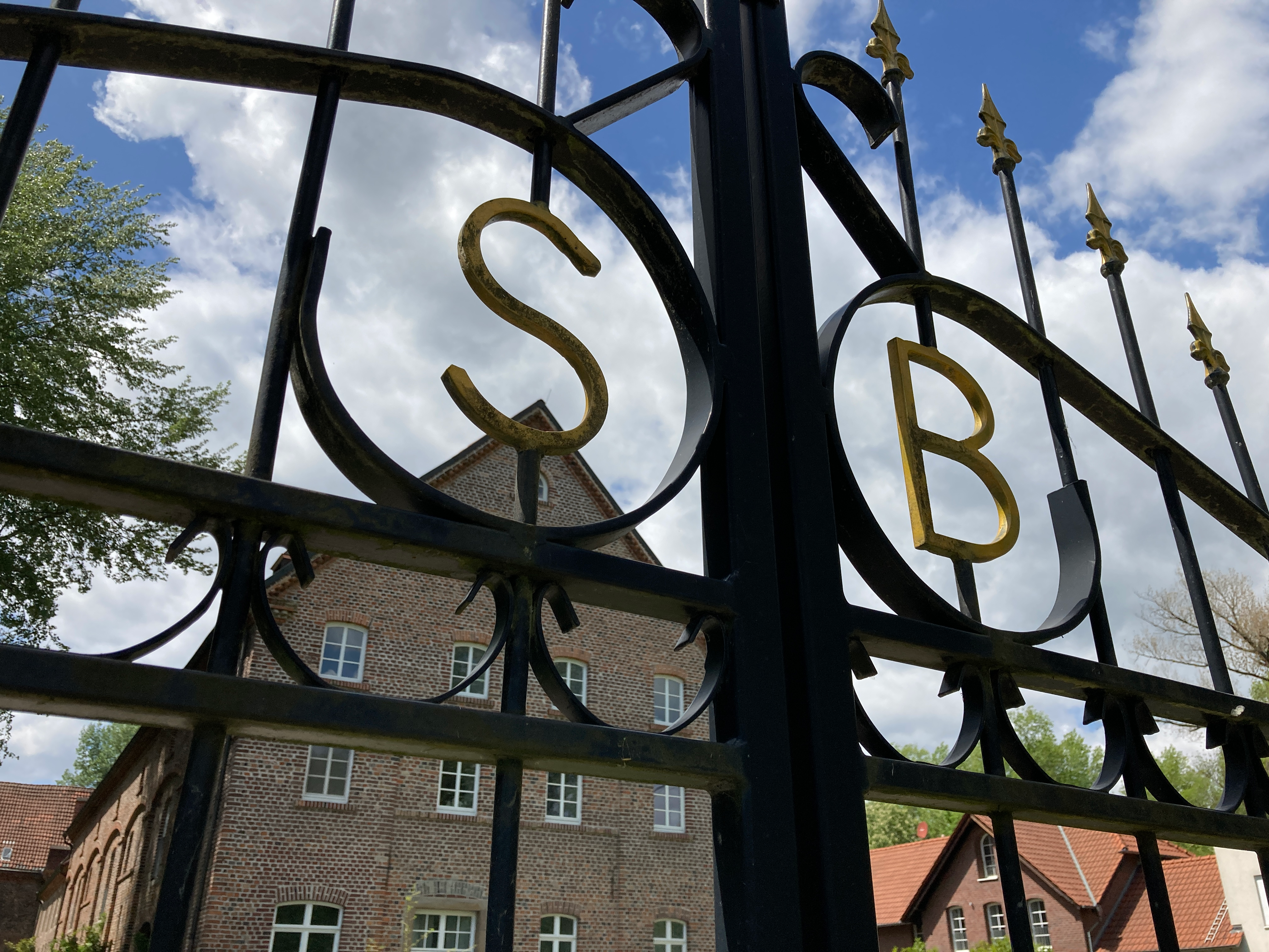 Schloss Bladenhorst ist eines der schönsten Gebäude in Castrop-Rauxel. FOTO THOMAS SCHROETER