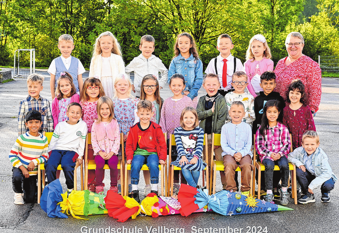 Grundschule Vellberg, Klasse la  - Klassenlehrerin: Christine Mühlhäuser Foto: Top-Fotografie Rau