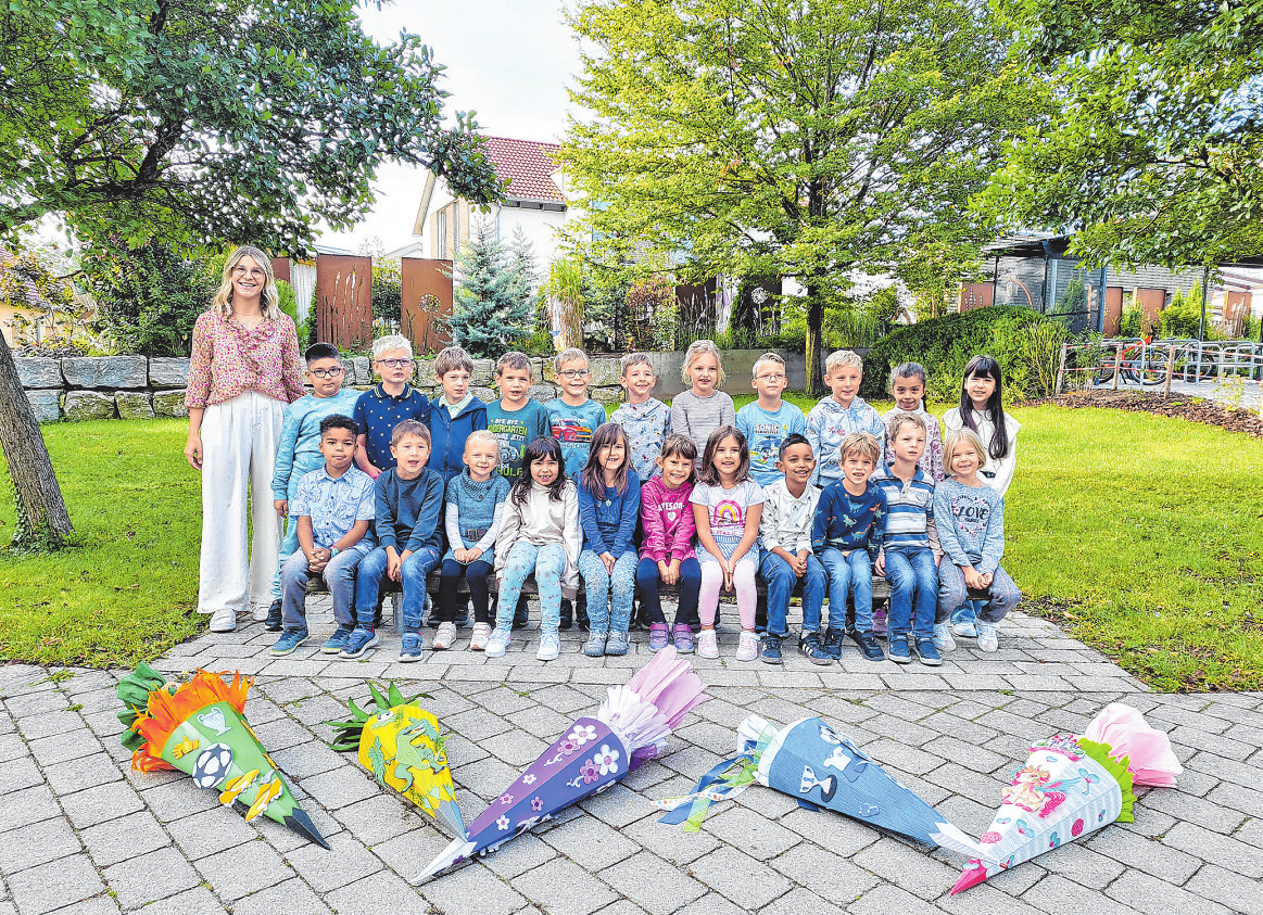 Gemeinschaftsschule Rot am See, Klasse 1b Klassenlehrerin: Svea Beck Foto: Gemeinde Rot am See