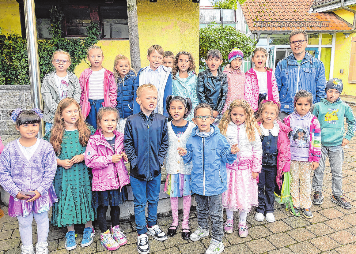 Grundschule Satteldorf, Klasse 1c Klassenlehrer: Marcel Schöner Foto: Jana Fee Schirmer