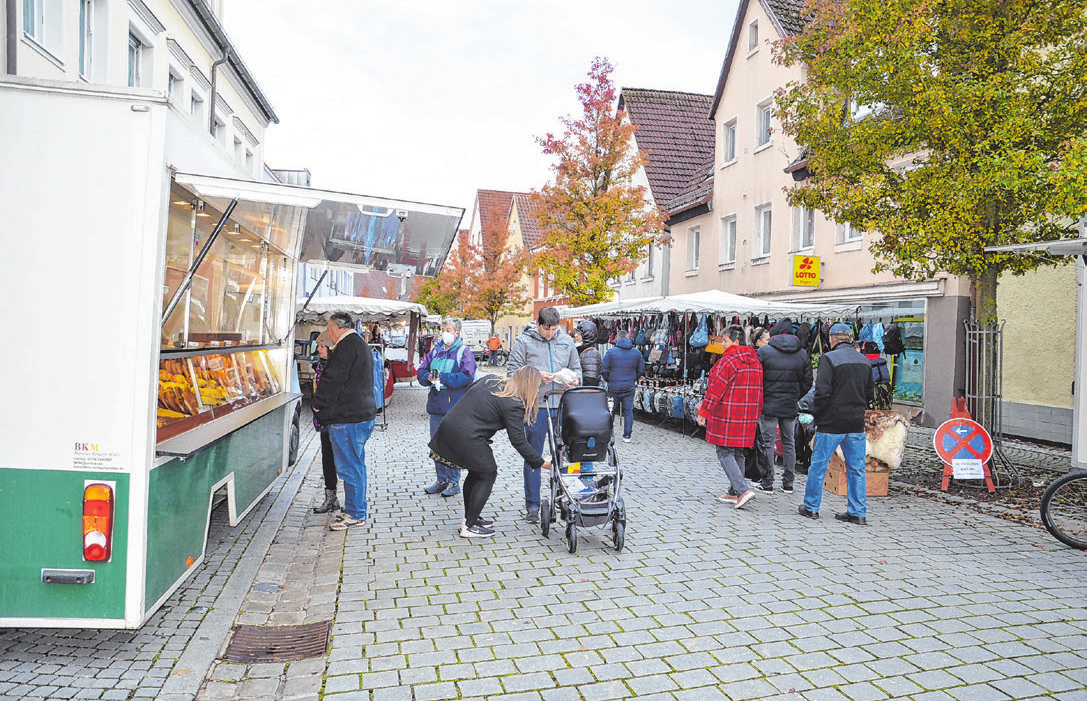 Viele Fieranten locken mit tollen Ideen für den Besinnungsmonat November in die Stadt.