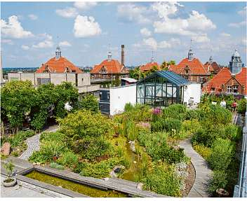 Kommunen fördern mehr Dach- und Fassadengrün. Foto: Optigrün International AG/BHW