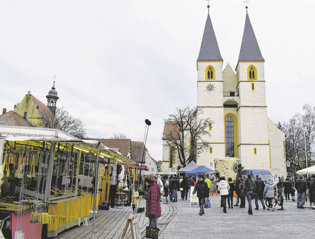 Ein Besuch im schönen Herrieden lohnt sich immer und das gerade auch am traditionellen Kathreinmarkt!