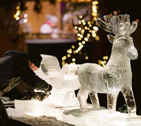 Winter zauber Eisschnitz-König Klaus Grunenberg Do., 28. November, ab 15:00 Uhr am Rathaus So., 8. Dezember, ab 15:45 Uhr am Kurhaus