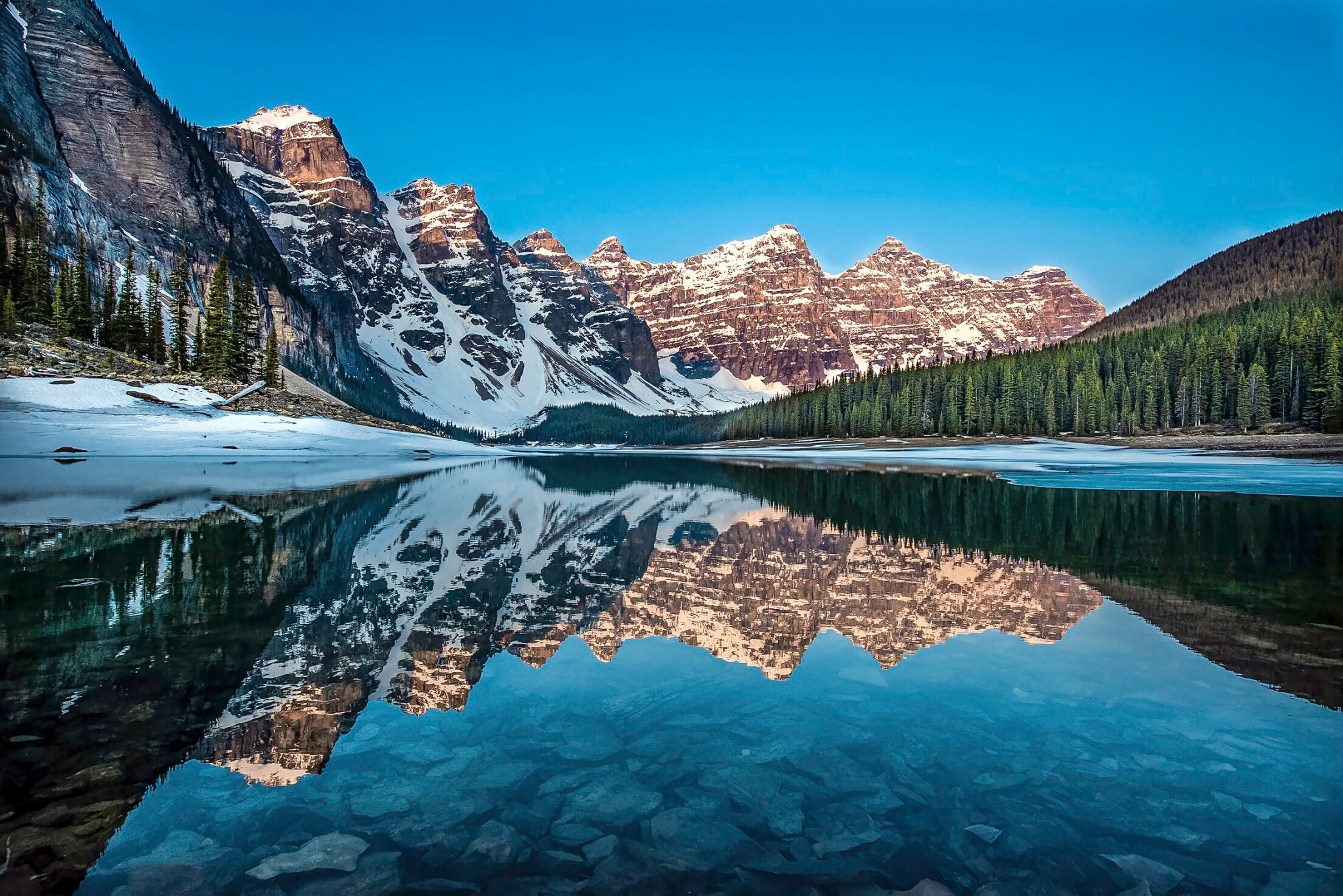 Einige Vorträge sind leider schon ausverkauft. Für die „Reise“ nach Kanada und Alaska gibt es noch Karten.