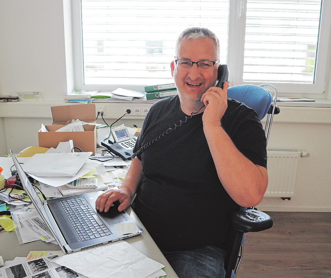 Geschäftsführer Manuel Burger in seinem Büro. Fotos: Rainer Fritsch (3)