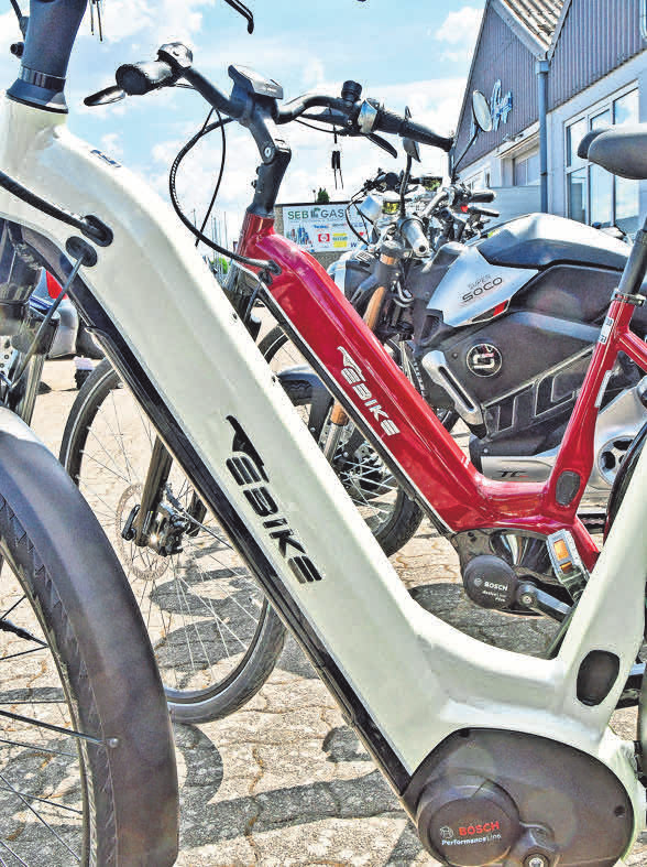 Die Räder der Marke Ebike – das Original sind hochwertig verarbeitet und haben 30 Jahre Garantie auf den Rahmen. Foto: Stephanie Zerm