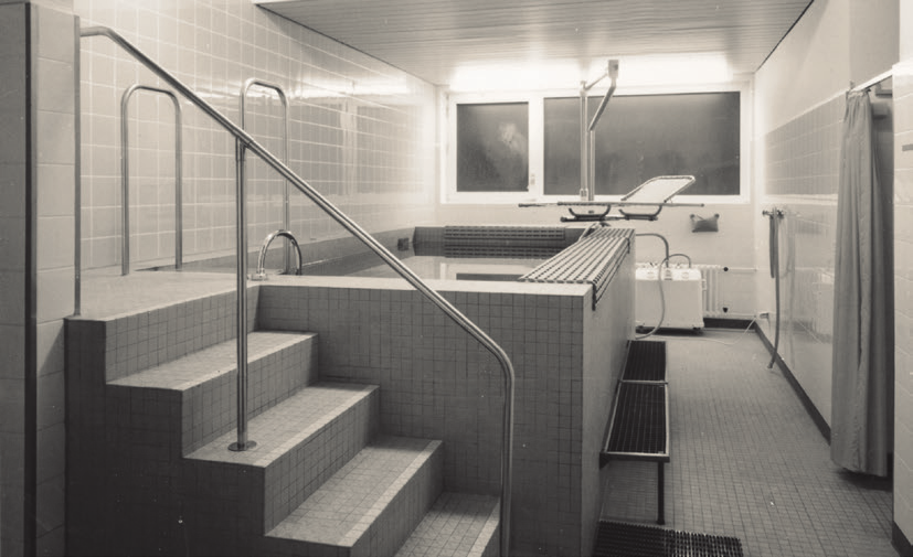 Das Bewegungsbad in der Bäderabteilung war 1971 eine Besonderheit des Klinikums. Ⓒ Kreisarchiv Peine