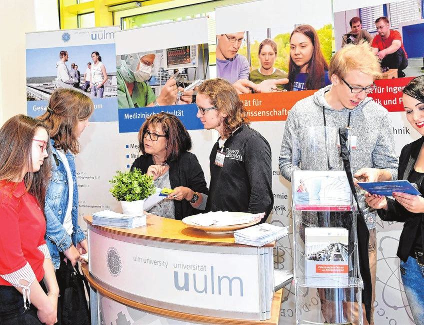 Mit dabei ist bei der AOK TopJob auch das Universitätsklinikum Ulm mit seiner Akademie für Gesundheitsberufe.